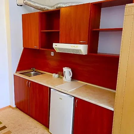 Amur De Lux Primorsko